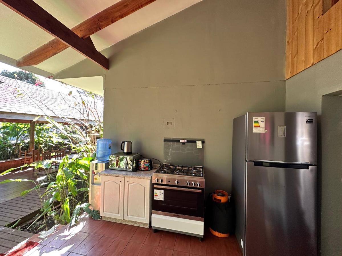 Te Ariki - Adults Only Hotel Hanga Roa Exterior photo